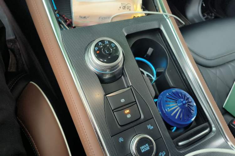 Used Ford Explorer 2023 EcoBoost 285 Four-Wheel Drive Titanium Edition 6 Seats