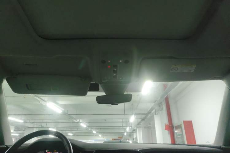 Used Audi Q6 2023 45 TFSI quattro Qiyun Edition Light Yulin Package Headliner