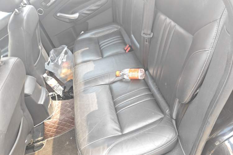 Used Ford Mondeo 2010 2.3L Luxury Version