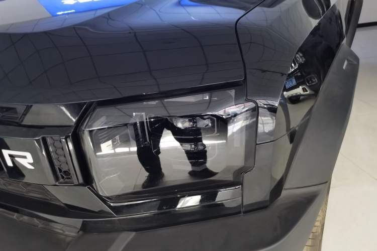 Used JETOUR Traveler 2023 2.0T All-Wheel-Drive Crosser
