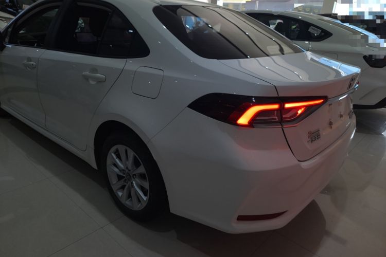 Used Toyota Corolla 2023 1.8L Smart Electric Hybrid Dual-Motor Elite Edition
