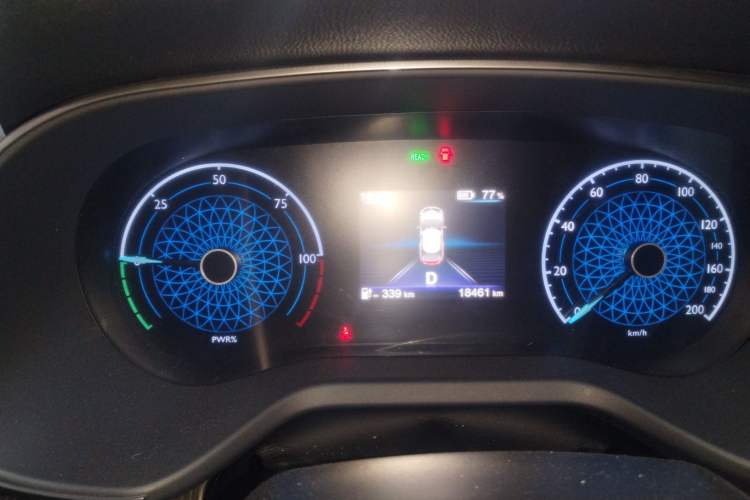 Used Hongqi E-QM5 2022 431 km Charge & Enjoy Edition