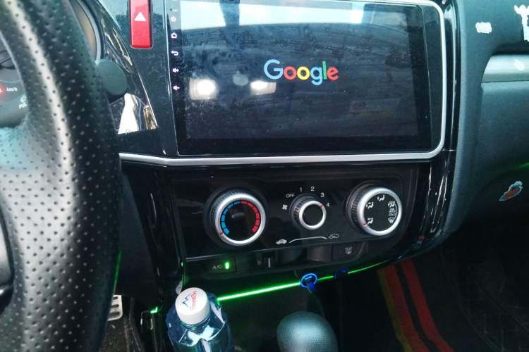 Used Honda Gienia 2017 1.5L CVT Comfort Version Audio And AC Panel