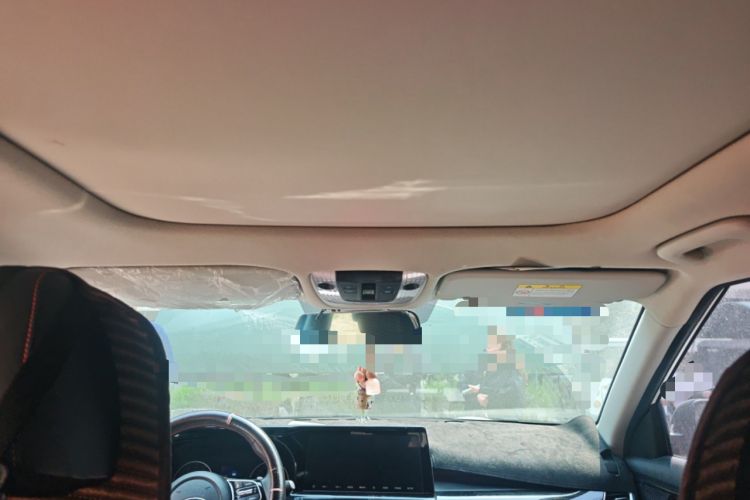 Used Kia KX3 2020 1.5L CVT Trend Edition Headliner