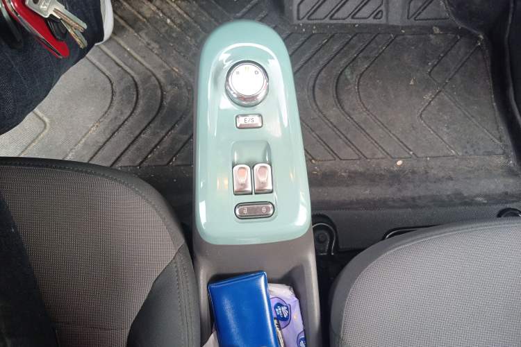 Used CHANGAN Lumin 2022 210km Sweet Edition
