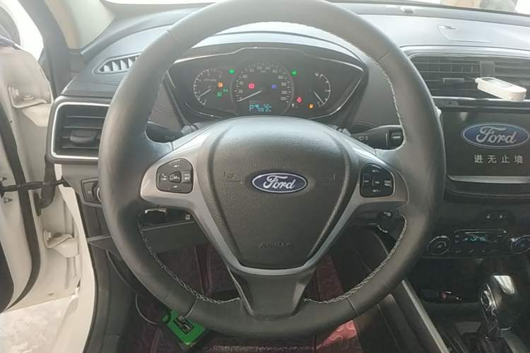 Used Ford Escort 2017 Happiness Edition 1.5L Automatic Fashion Version