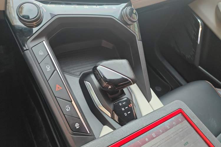 Used Lynk & Co 06 EM-P 2020 PHEV Plus