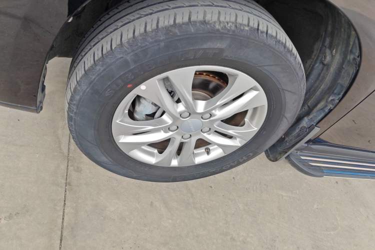 Used Haval M6 2019 1.5T DCT Two-Wheel Drive Elite Version China VI Standard
