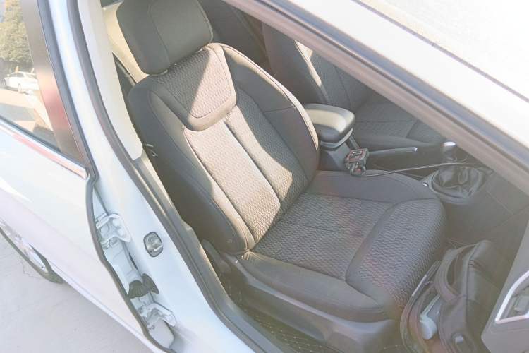 Used Peugeot 308 2014 Enjoy Edition Classic 1.6L Manual YouShang Model