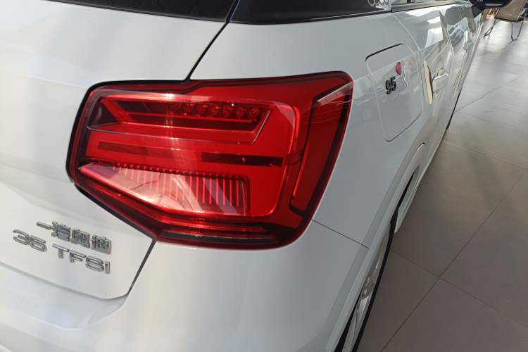 Used Audi Q2L 2018 35 TFSI Fashionable & Elegant Version China VI Emission Standard