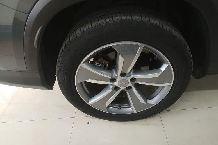 Used Geely Auto Haoyue L 2023 2.0T DCT Flagship Version