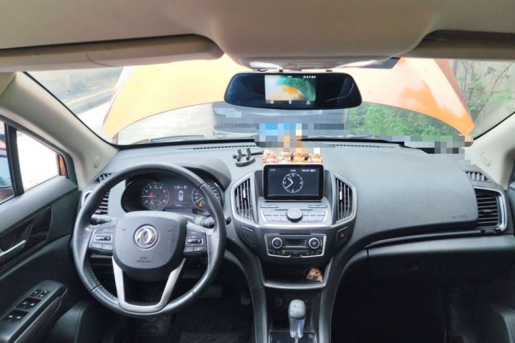 Used Dongfeng Aeolus AX5 2017 1.4T Automatic Qushang Model Center Console