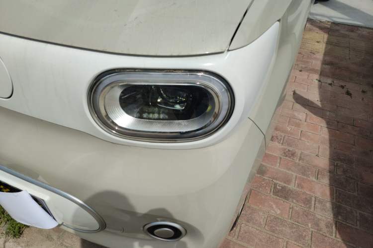 Used Wuling Hongguang MINIEV 2024 3rd Generation 215km Youth Edition Left Front Headlight