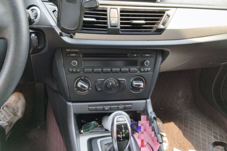 Used BMW X1 2014 sDrive18i Fashion Model Audio And AC Panel