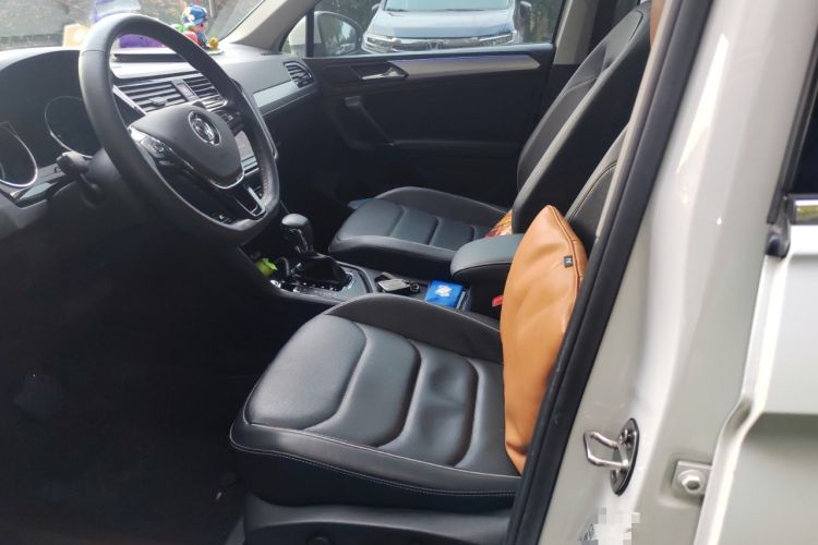 Used Volkswagen Tiguan L New Energy 2019 430 PHEV Hybrid Flagship Model Left Front Seat