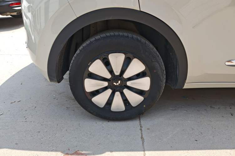 Used Wuling Bingo 2023 333km Enjoy+ Version Exterior 5