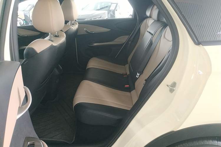 Used BYD Dolphin 2025 Intelligent Driving Version 520km Range Knight Edition Left Rear Seat