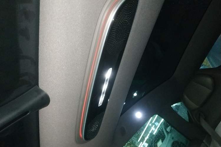 Used IM LS7 2023 90 kWh Elite Rear-Drive Version
