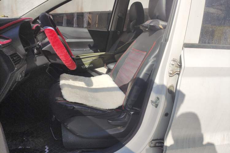 Used Wuling Hongguang 2021 1.5L S Base Version LAR