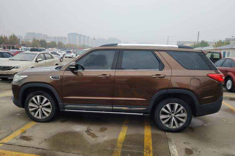 Used Changan CS95 2017 2.0T Two-Wheel Drive Zhitu Edition