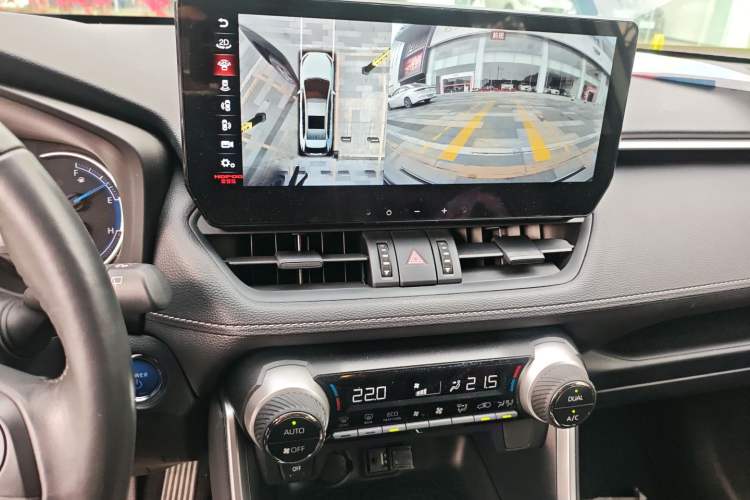 Used Toyota RAV4 2021 Revised Version Dual-Motor Hybrid 2.5L E-CVT Two-Wheel Drive Elite Edition Audio And AC Panel