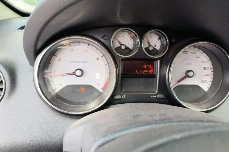 Used Peugeot 408 2013 1.6L Manual Comfort Edition Instrument Cluster