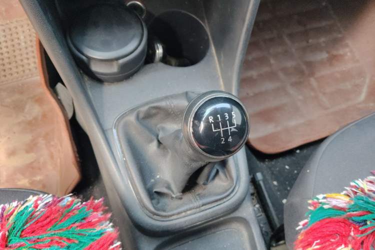 Used Volkswagen Polo 2014 1.4L Manual Fashion Edition