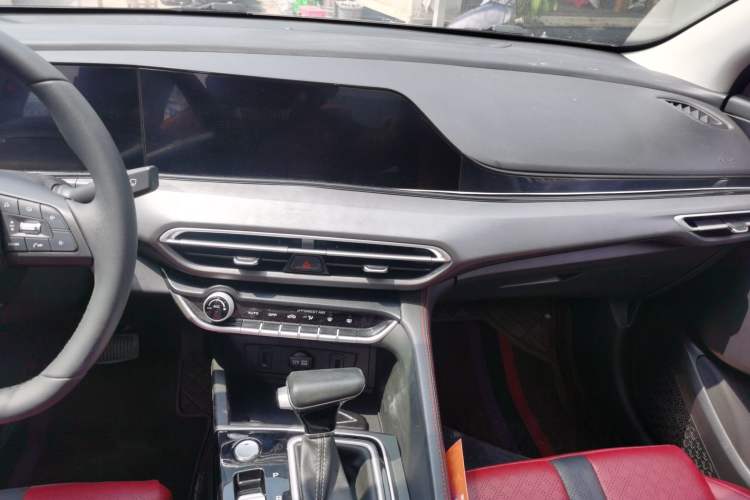 Used CHANGAN Eado 2021 PLUS Blue Whale NE 1.4T GDI DCT Prestige Model