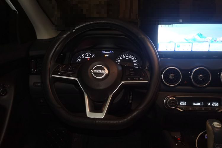 Used Nissan Qashqai 2025 Honor 2.0L CVT XV Genuine Edition