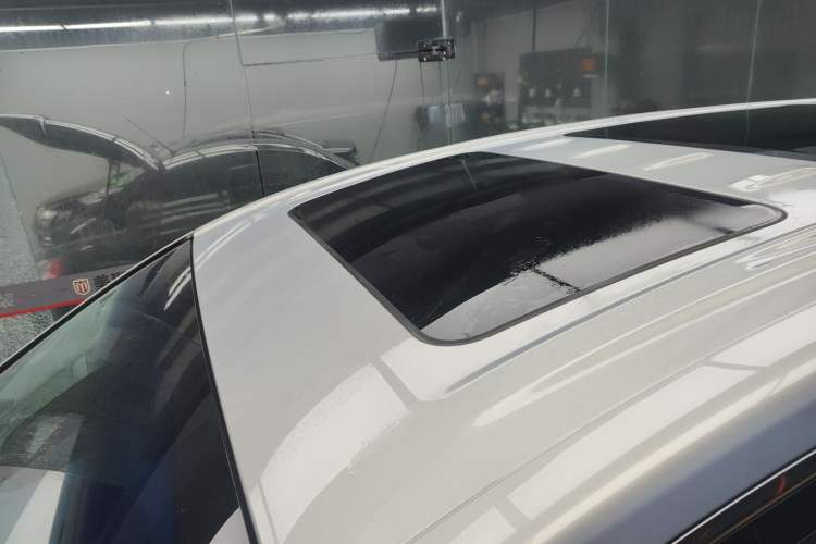 Used Buick GL8 New Energy 2024 Lu Zun Luxury Edition 7-Seater
