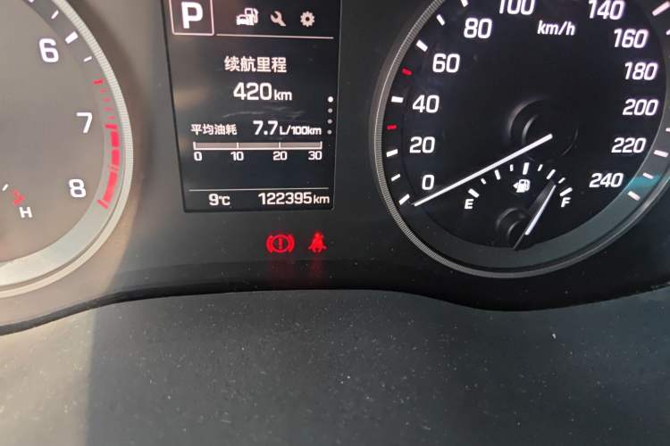 Used Hyundai Tucson 2015 1.6T Dual-Clutch Two-Wheel-Drive Smart Model
