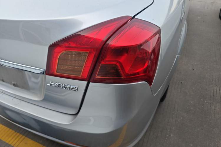 Used Buick Excelle 2013 1.5L Automatic Classic Model