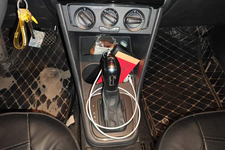 Used Volkswagen Polo 2016 1.4L Automatic Trendy Model
