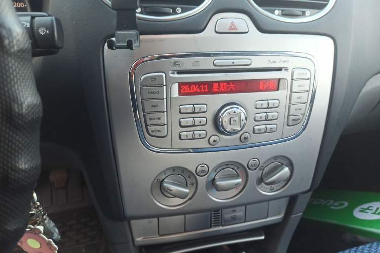 Used Ford Focus 2012 Hatchback Classic 1.8L Manual Base Model Audio And AC Panel