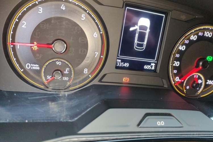 Used Volkswagen Lavida 2021 1.5L Automatic Fashion Edition Odometer Close Up