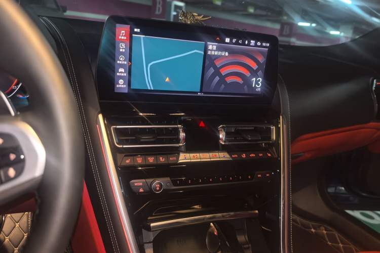 Used BMW 8 Series 2022 840i Four-Door Coupe M Sport Package Audio And AC Panel