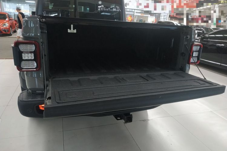 Used Jeep Gladiator 2022 3.6L Pioneer Edition
