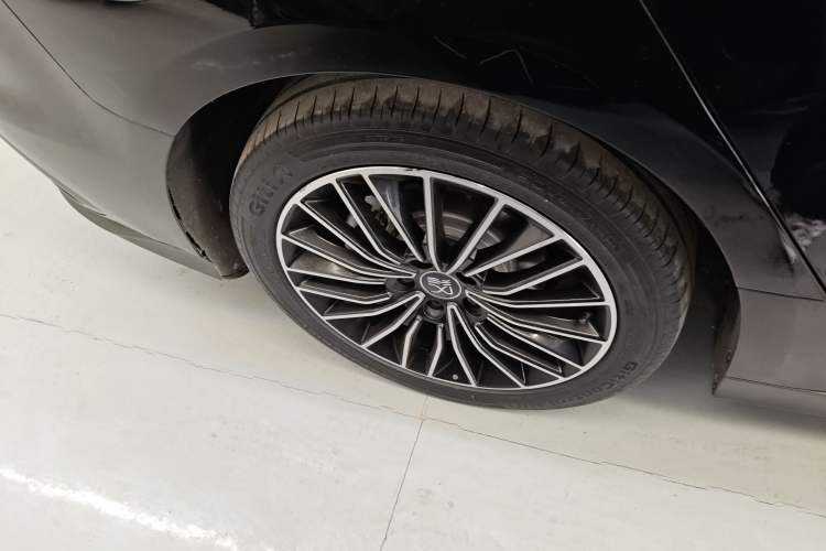 Used BYD Han 2023 EV Champion Edition 506KM Front-Wheel-Drive Premium Model
