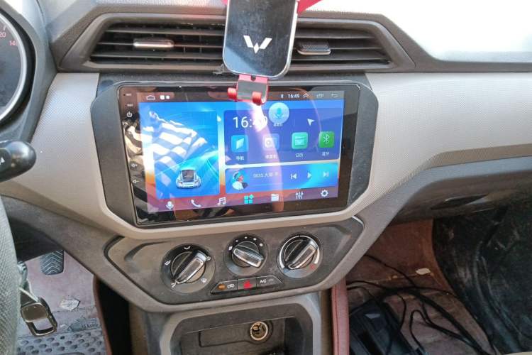 Used Wuling Hongguang 2021 1.5L Revised S Standard Version with Electric Power Steering LAR