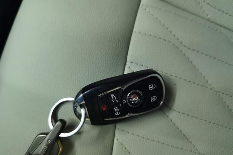 Used Buick GL8 2021 Land Cruiser Executive 652T Premium Model Interior 1