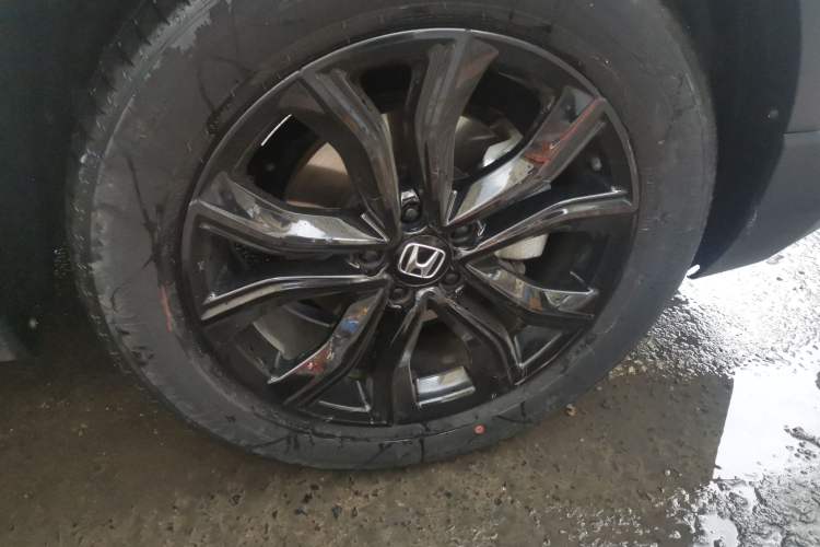 Used Honda CR-V 2021 240TURBO CVT 2WD Black Jazz Edition Right Front Wheel Hub