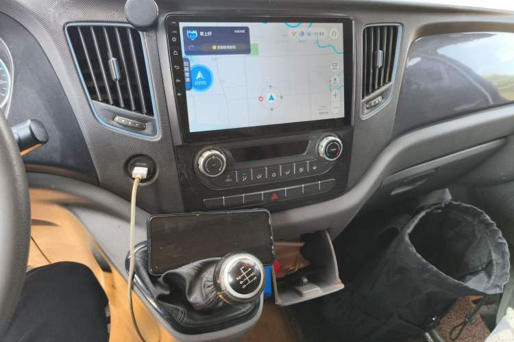 Used Foton Toano 2019 2.5T E Long Wheelbase 7-Seater 4J25TC3