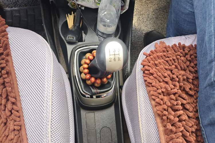 Used Great Wall M4 2014 1.5L Manual Comfort Model Gear Lever