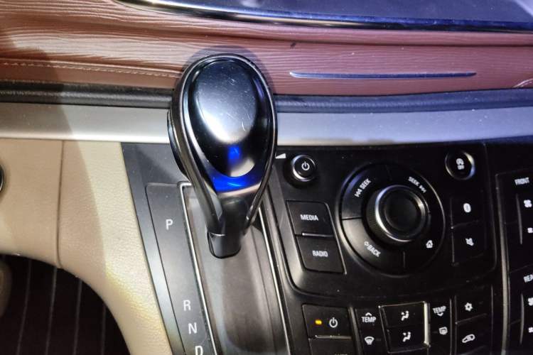 Used Buick GL8 2017 25S Luxury Version China V Standard
