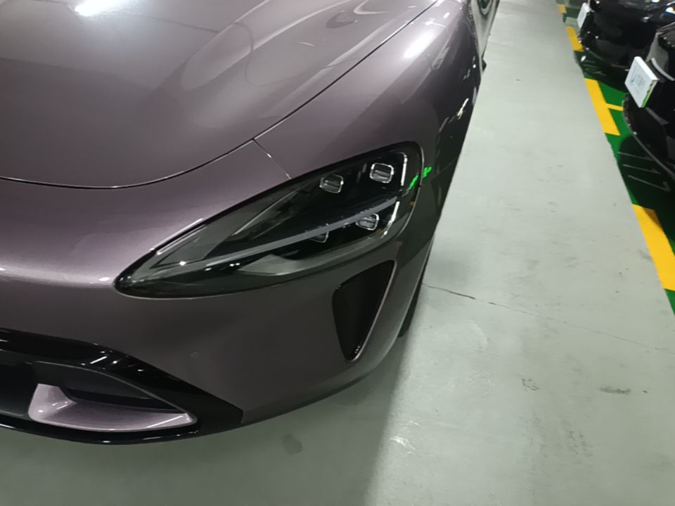 Xiaomi Auto SU7 2024 Rear-Drive Ultra-Long Range Advanced Pro-Level Intelligent Driving Version — снимка 8