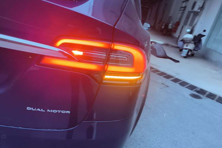 Used Tesla Model X 2019 Long-Range Version