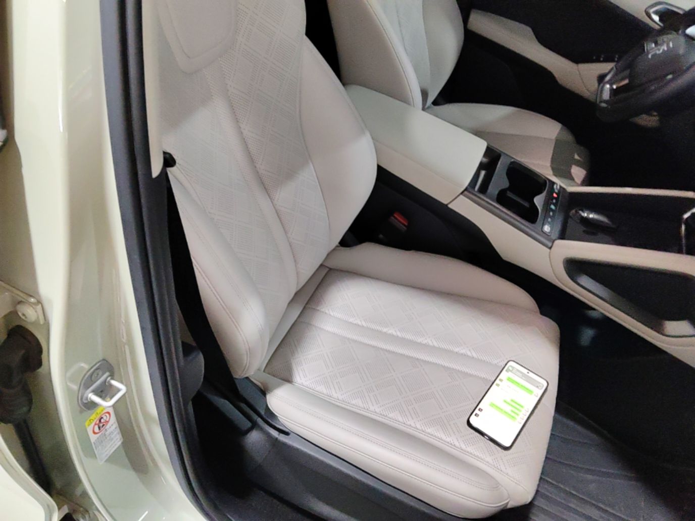 BYD Yuan UP 2025 Intelligent Driving Version 401 KM Dynamic Edition — снимка 19
