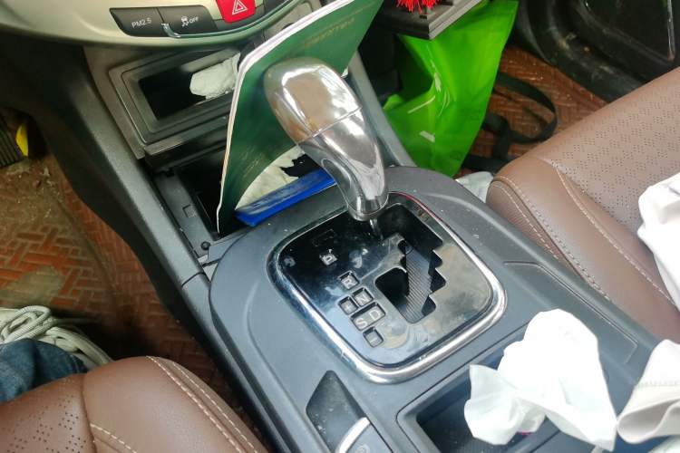 Used BYD S7 2015 2.0T Automatic Prestige Model
