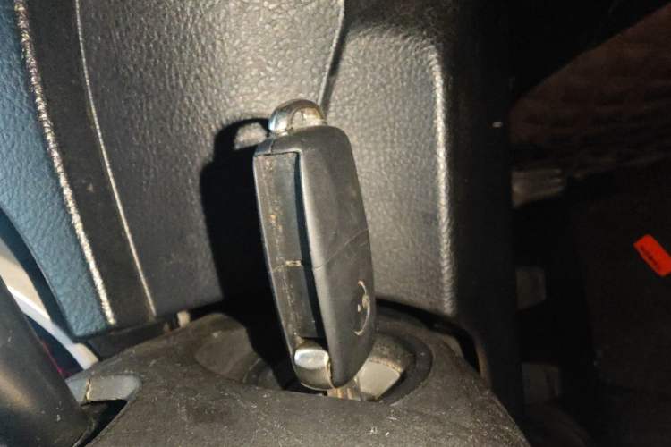 Used Land X8 2014 Explorer Edition 2.0T Gasoline 4x4 Luxury Model