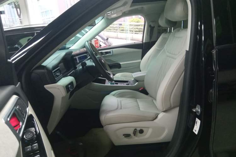 Used Ford Explorer 2023 EcoBoost 285 Four-Wheel Drive Red Gold Edition 6 Seats